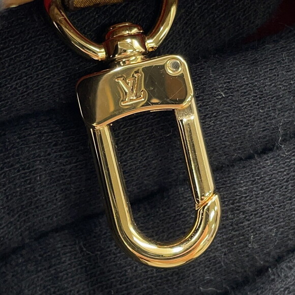 Louis Vuitton Monogram Reverse Giant On the Go handbag - Picture 9 of 11